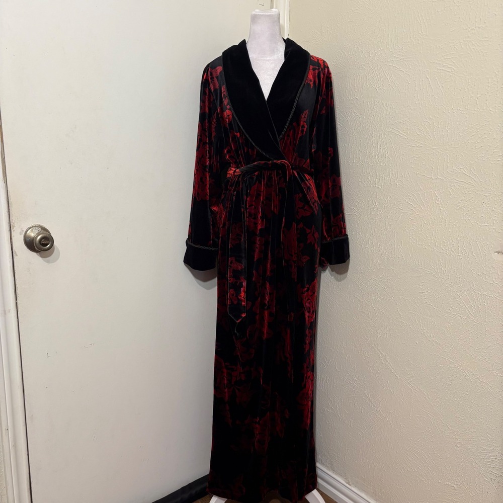 Red Black Floral Extra Long Velvet Robe Belted Wide Collar Loungewear Cozy Sz M